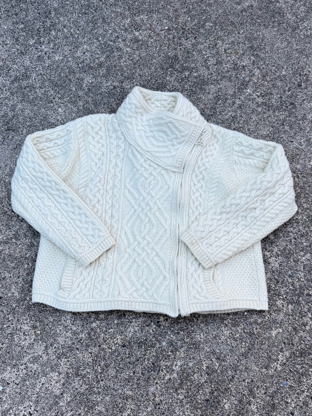 Irish Aran Merino Wool Cable Knit Side Zip Cardigan | M/L | Cream